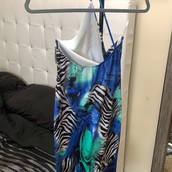 Cross body animal print dress - Picture 2 of 2